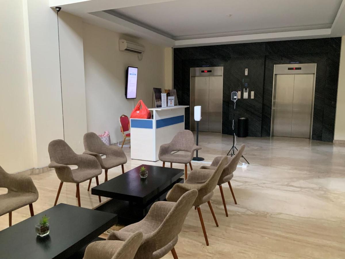 Palam Mansion At Aston Apartment - Batam Nagoya Luaran gambar