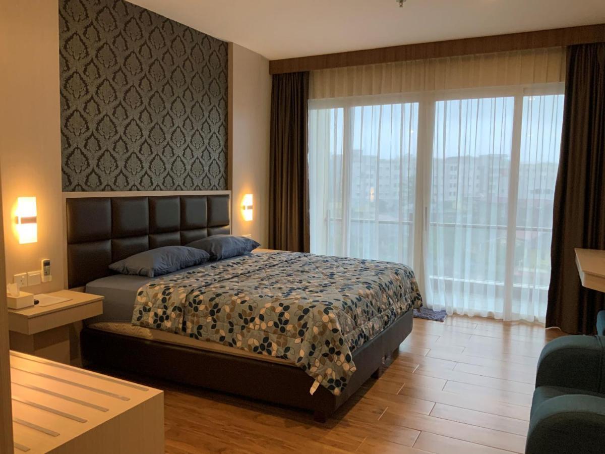 Palam Mansion At Aston Apartment - Batam Nagoya Luaran gambar